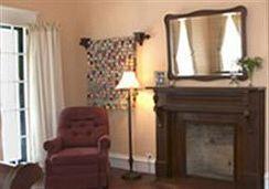 Ainsworth House Inn Luling エクステリア 写真